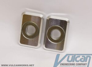XL & 4-Speed Big Twin Rear Axle Adjuster Plate Set